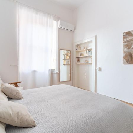 Grand Central 1845 - 2 Bedrooms Design Flat Bergamo Esterno foto
