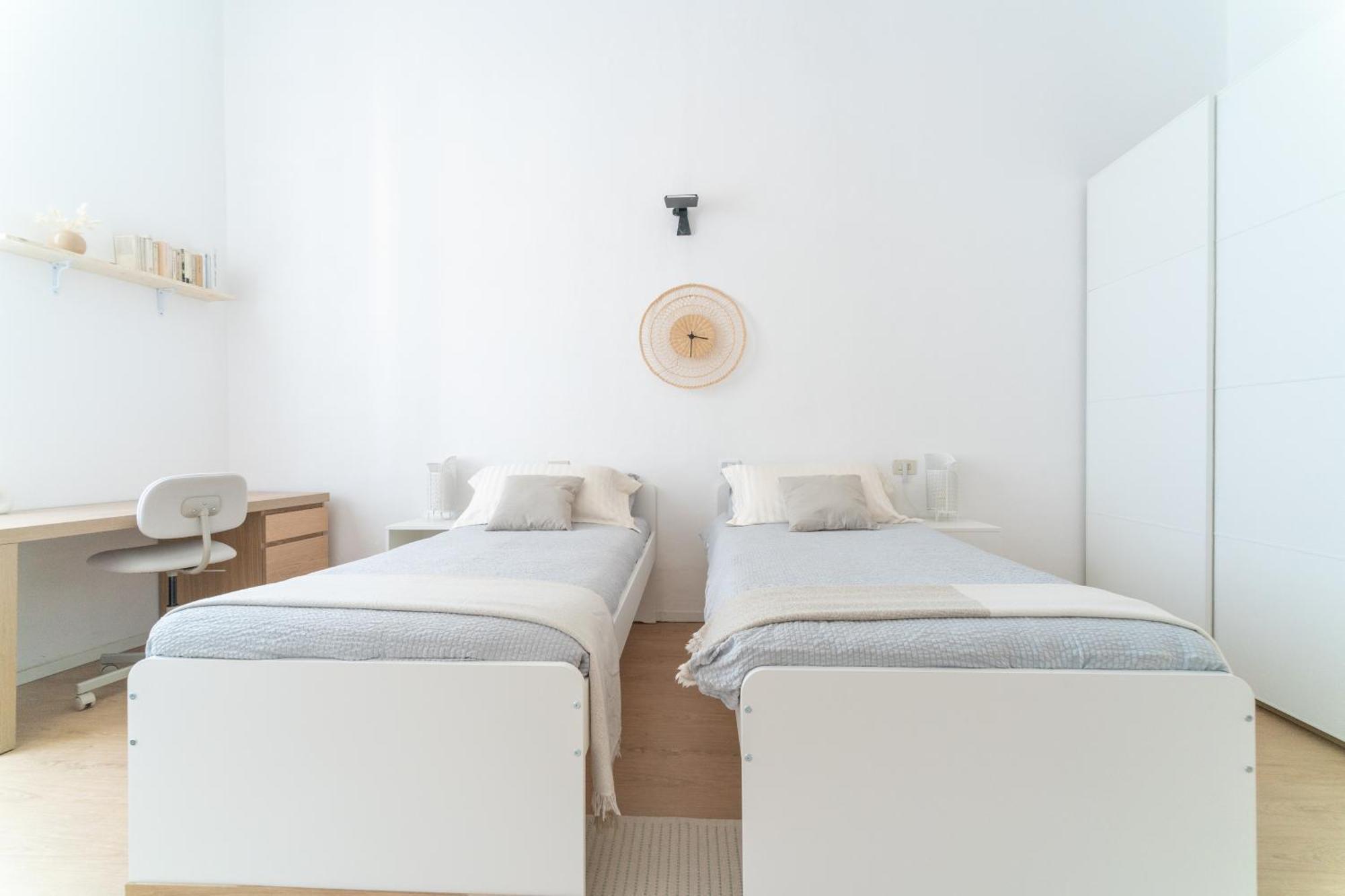 Grand Central 1845 - 2 Bedrooms Design Flat Bergamo Esterno foto
