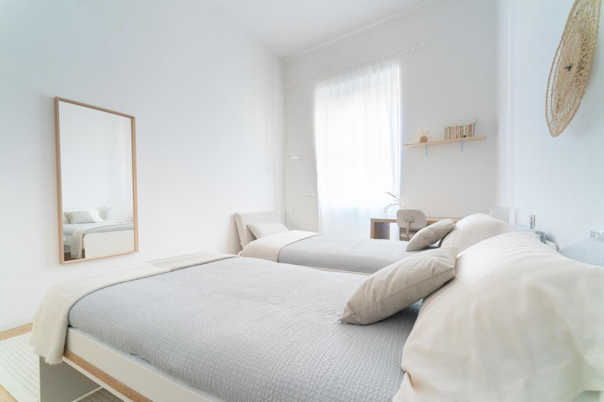Grand Central 1845 - 2 Bedrooms Design Flat Bergamo Esterno foto